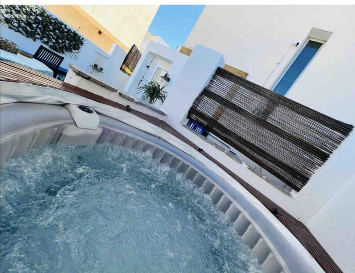 El Sotanillo Apartment นีคาร์ ภายนอก รูปภาพ